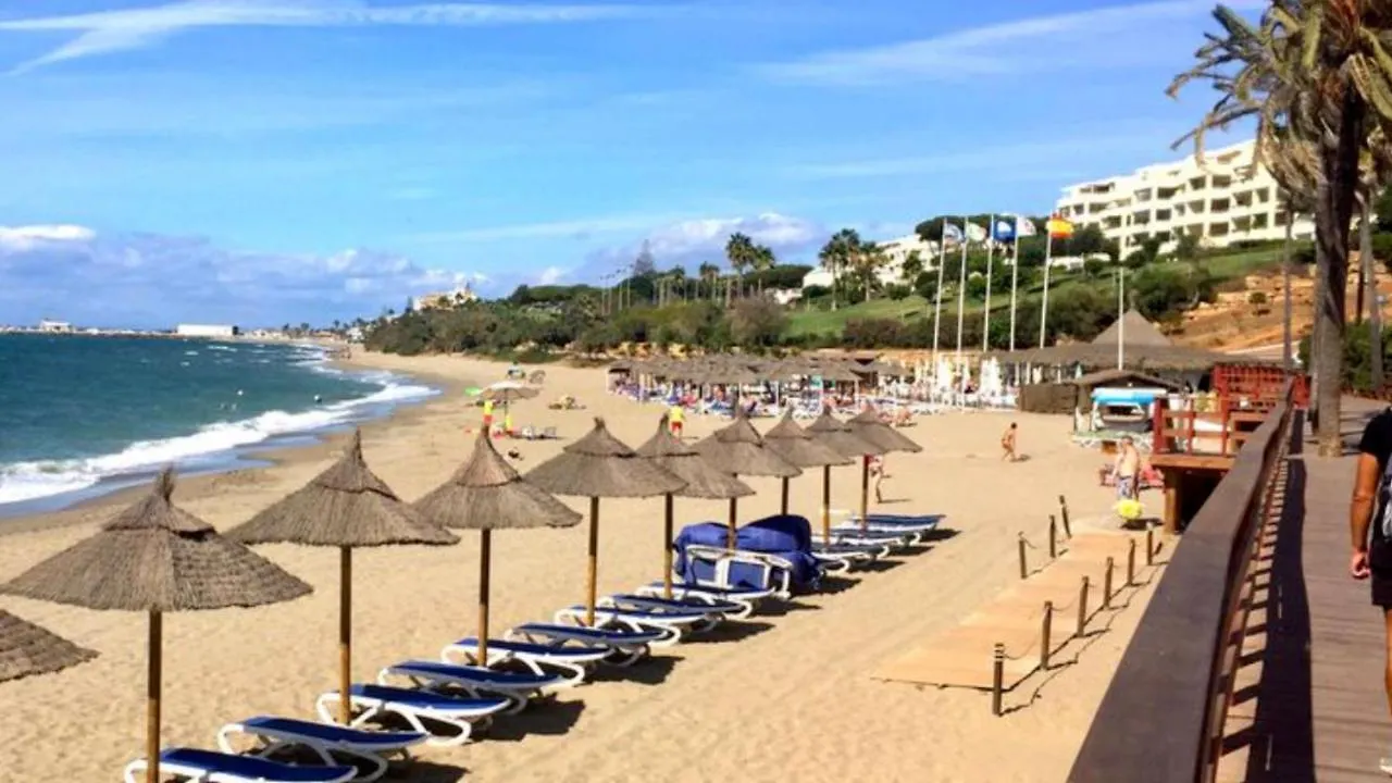 Mi Capricho B17 Beachfront Apartment Sitio de Calahonda Spain