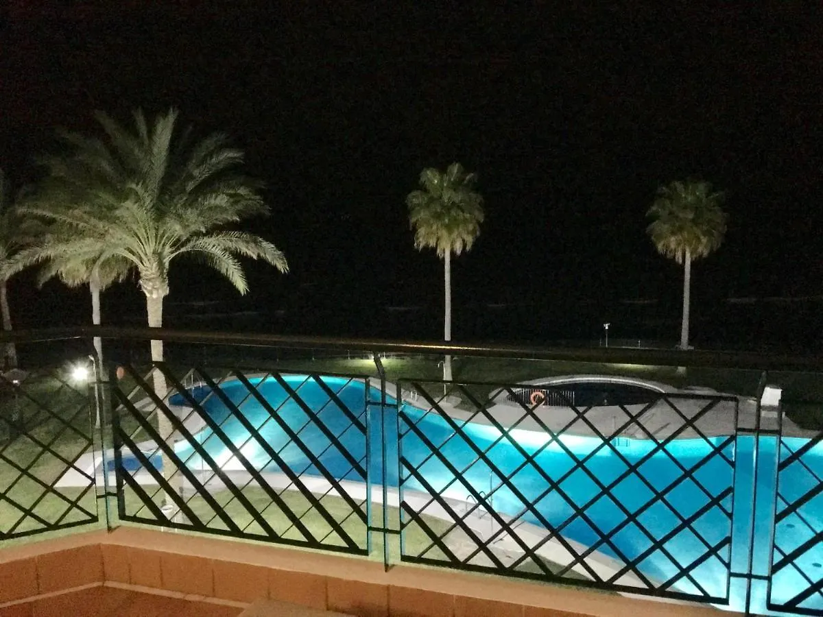 Mi Capricho B17 Beachfront Apartment Sitio de Calahonda